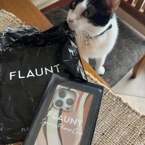 NIB FLAUNT trending square case for iPhone 14 Pro